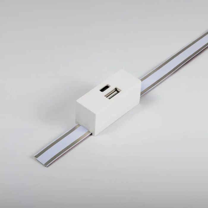 Sensio Affinity - 24V USB/ USB-C Charging Port for Affinity Magnetic Track