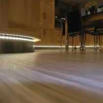 Sensio Viva 3 Multi LED Flexible Strip - 5000mm - Kit Inc Lead and Driver Natural White